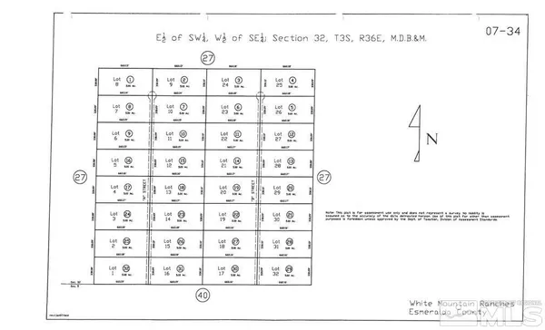 a picture of a black and white wall