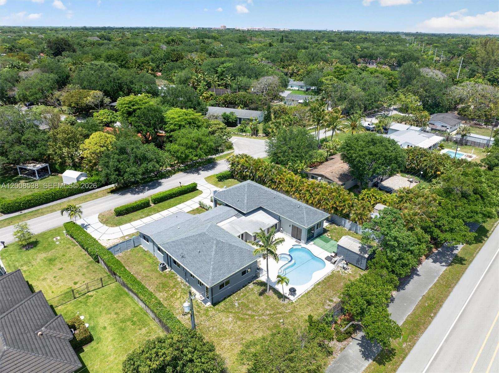 11811 Southwest 82nd Road Miami, FL 33156 - Photo 50 of 63
