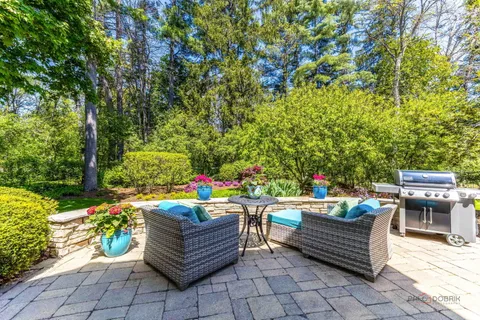 $975,000 | 1730 Yale Court, Lake Forest, IL 60045