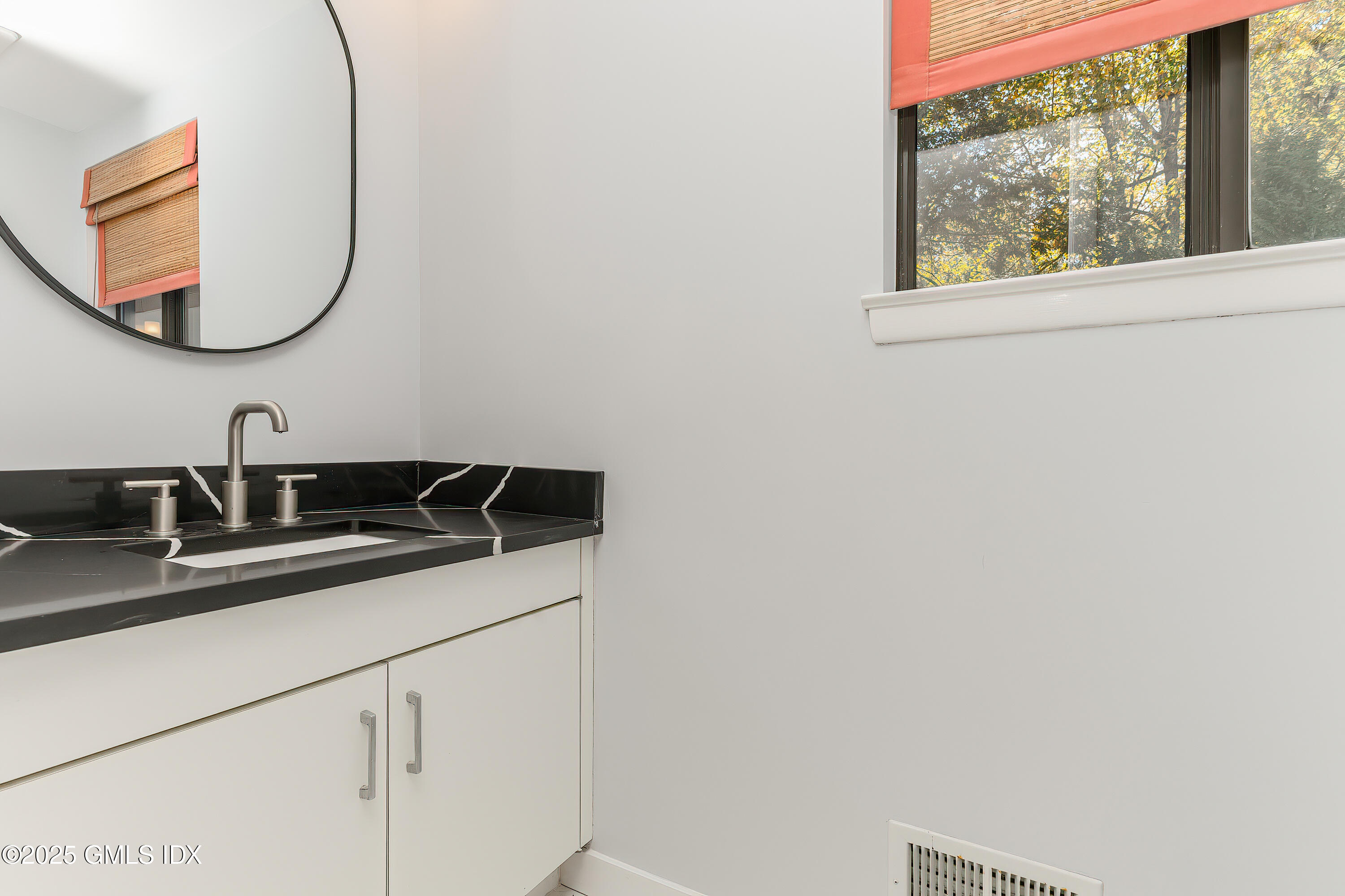 180 Riverbank Road Stamford, CT 06903 - Photo 17 of 42 Untitled-7