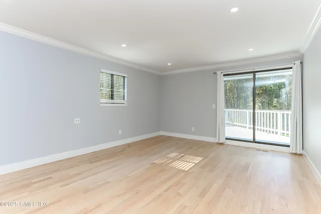 $1,350,000 | 180 Riverbank Road, Stamford, CT 06903