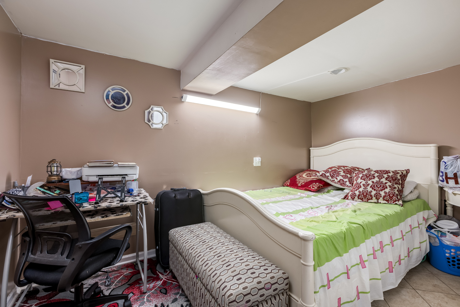 8828 Dee Road, Unit B Des Plaines, IL 60016 - Photo 19 of 20 Gallery Image 19