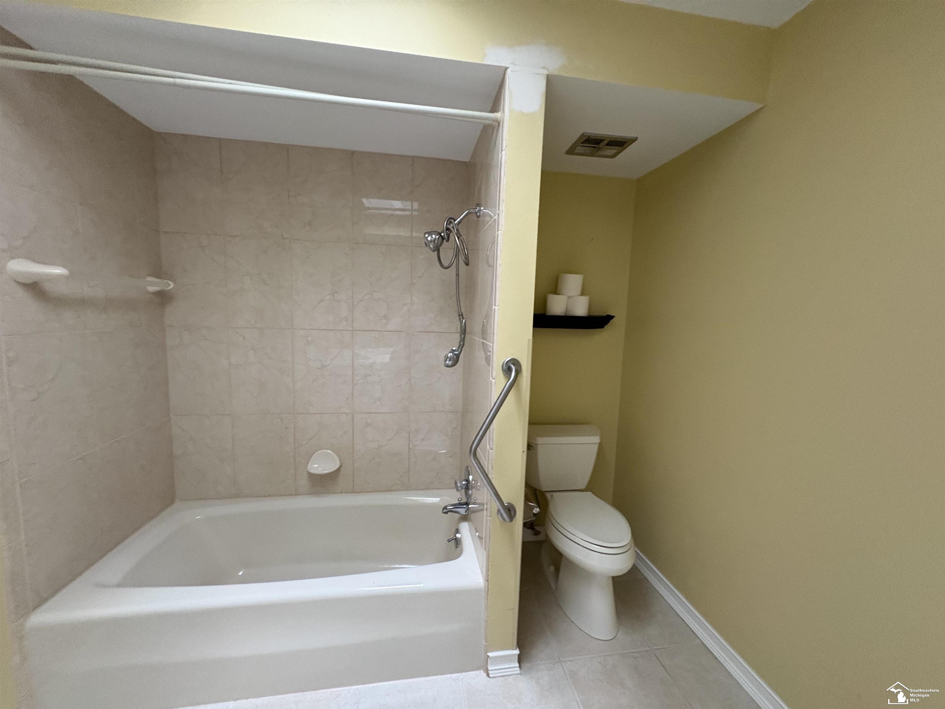 13550 Dunham Road Hartland, MI 48353 - Photo 19 of 22 50206487-1db1215b-24c8-4096-b7ff-6a4fad59dab8.JPG