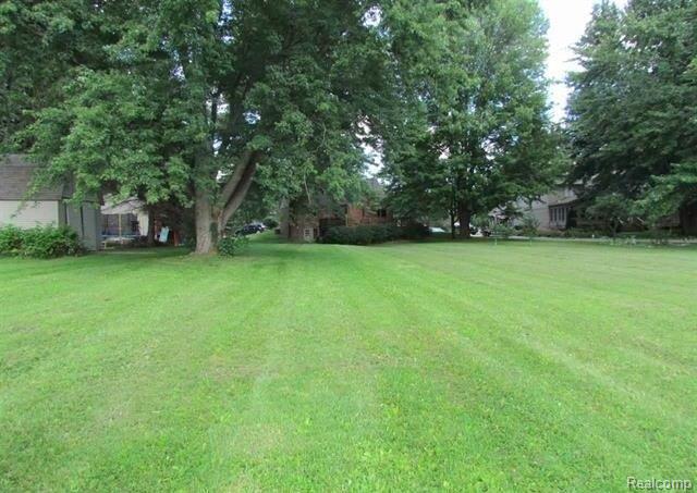 55555 Jewell Road Utica, MI 48315 - Photo 5 of 24 31160793-4.JPG