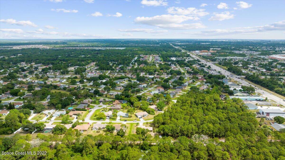 224 Rheine Road Northwest Palm Bay, FL 32907 - Photo 30 of 32 a view of a city