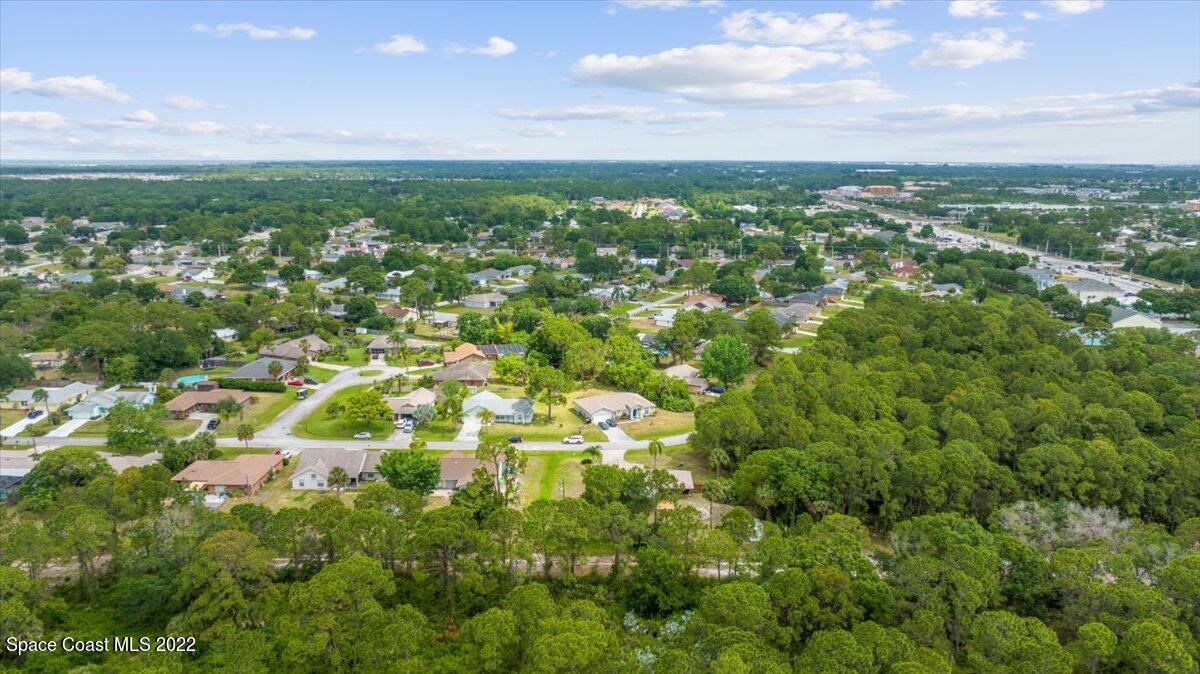 224 Rheine Road Northwest Palm Bay, FL 32907 - Photo 5 of 32 05-DJI_0121