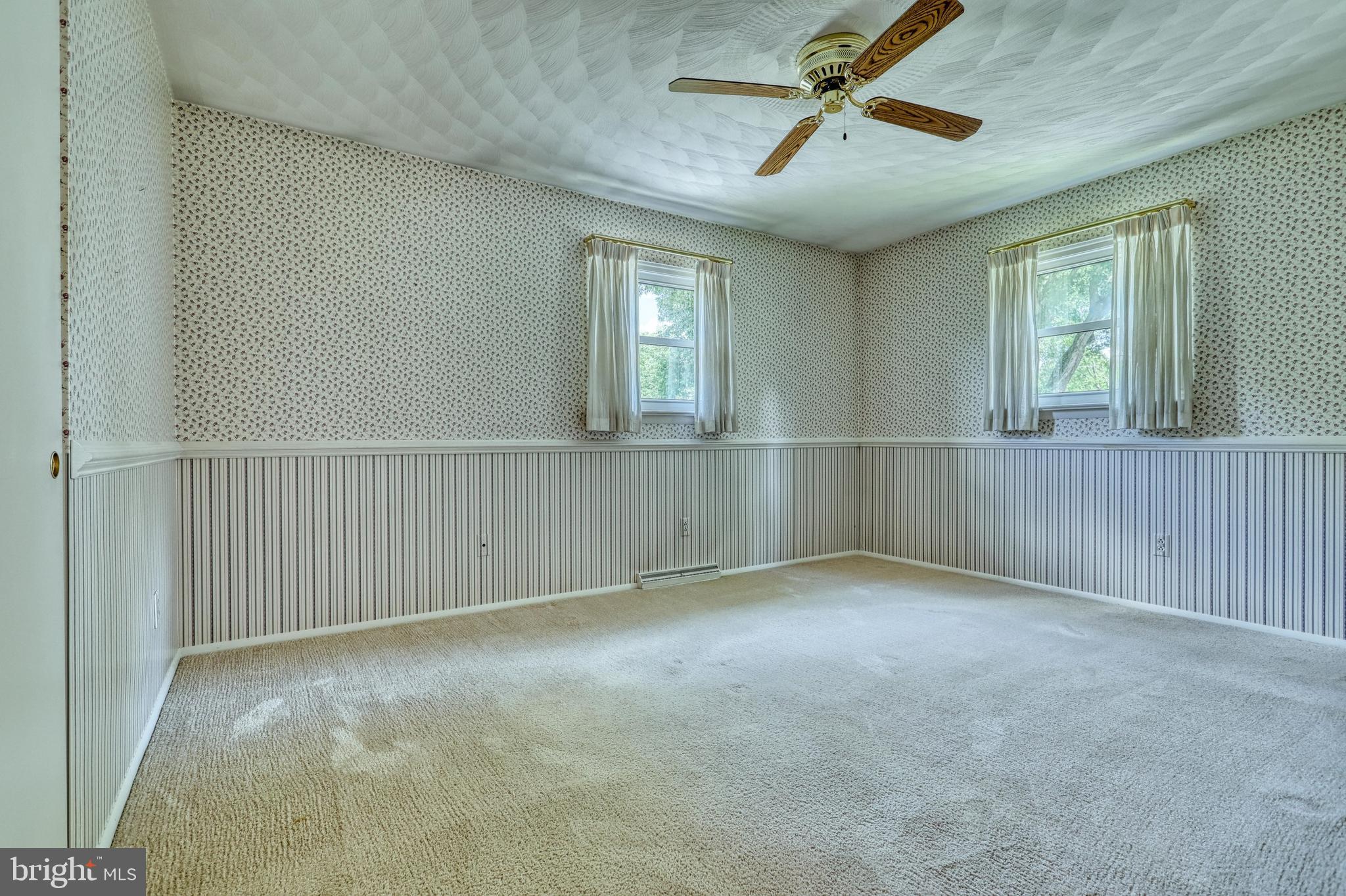635 Hammond Road York, PA 17406 - Photo 14 of 25 Gallery Image 14