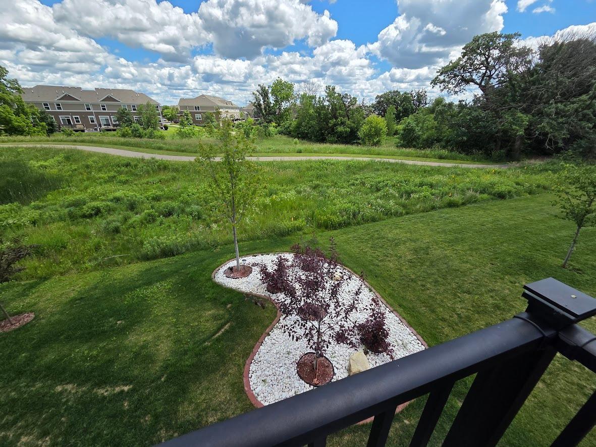 4301 Picket Way Woodbury, MN 55129 - Photo 3 of 4