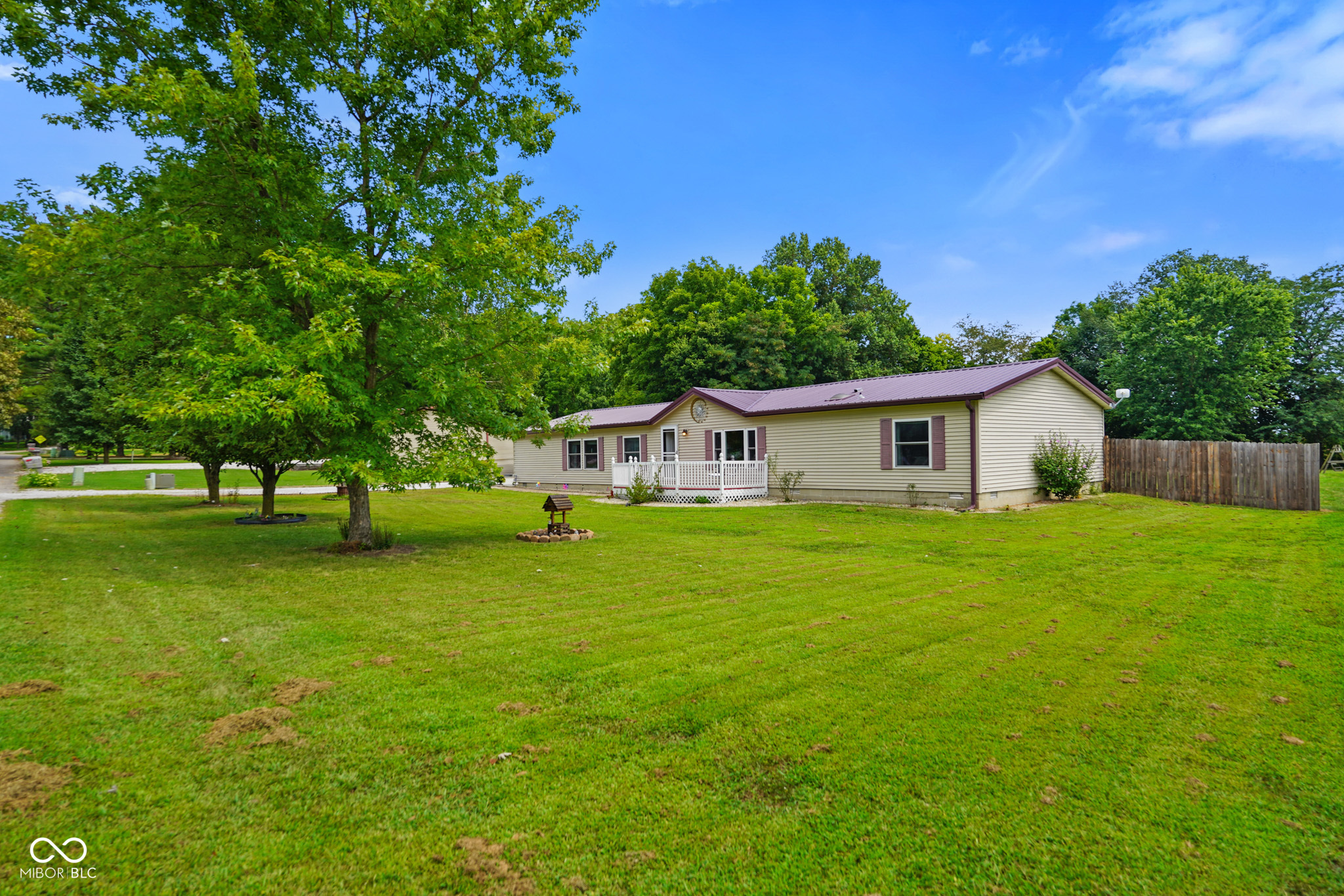 1265 Inverness Farms Road Martinsville, IN 46151 - Photo 4 of 46 Gallery Image 4