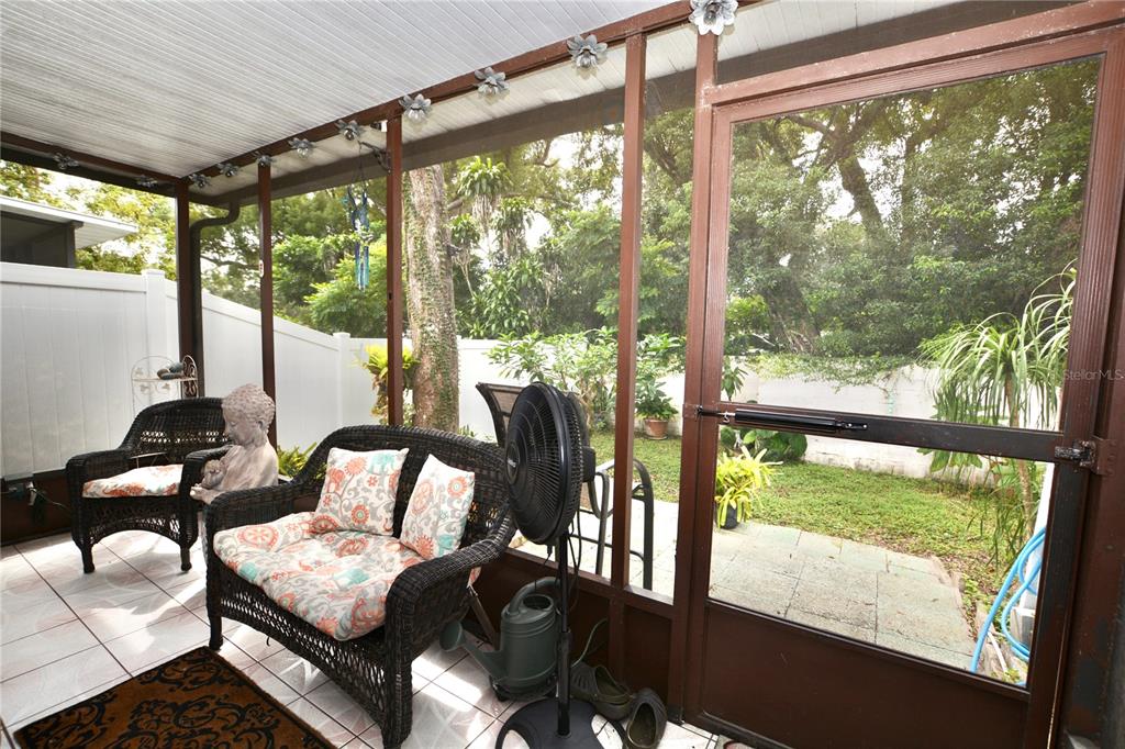 1762 Castle Rock Road Tampa, FL 33612 - Photo 32 of 52 Gallery Image 32