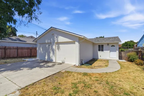 $899,000 | 2369 Oakwood Drive, East Palo Alto, CA 94303