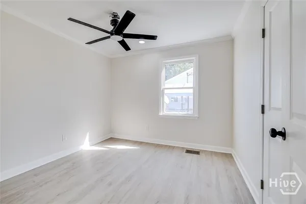 $2,400 | 2110 East 56th Street, Savannah, GA 31404