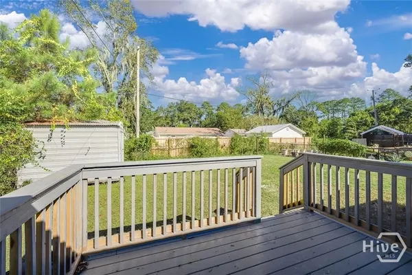 $2,400 | 2110 East 56th Street, Savannah, GA 31404