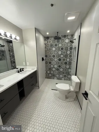 $380,000 | 11281 Raging Brook Drive, Unit 307, Bowie, MD 20720