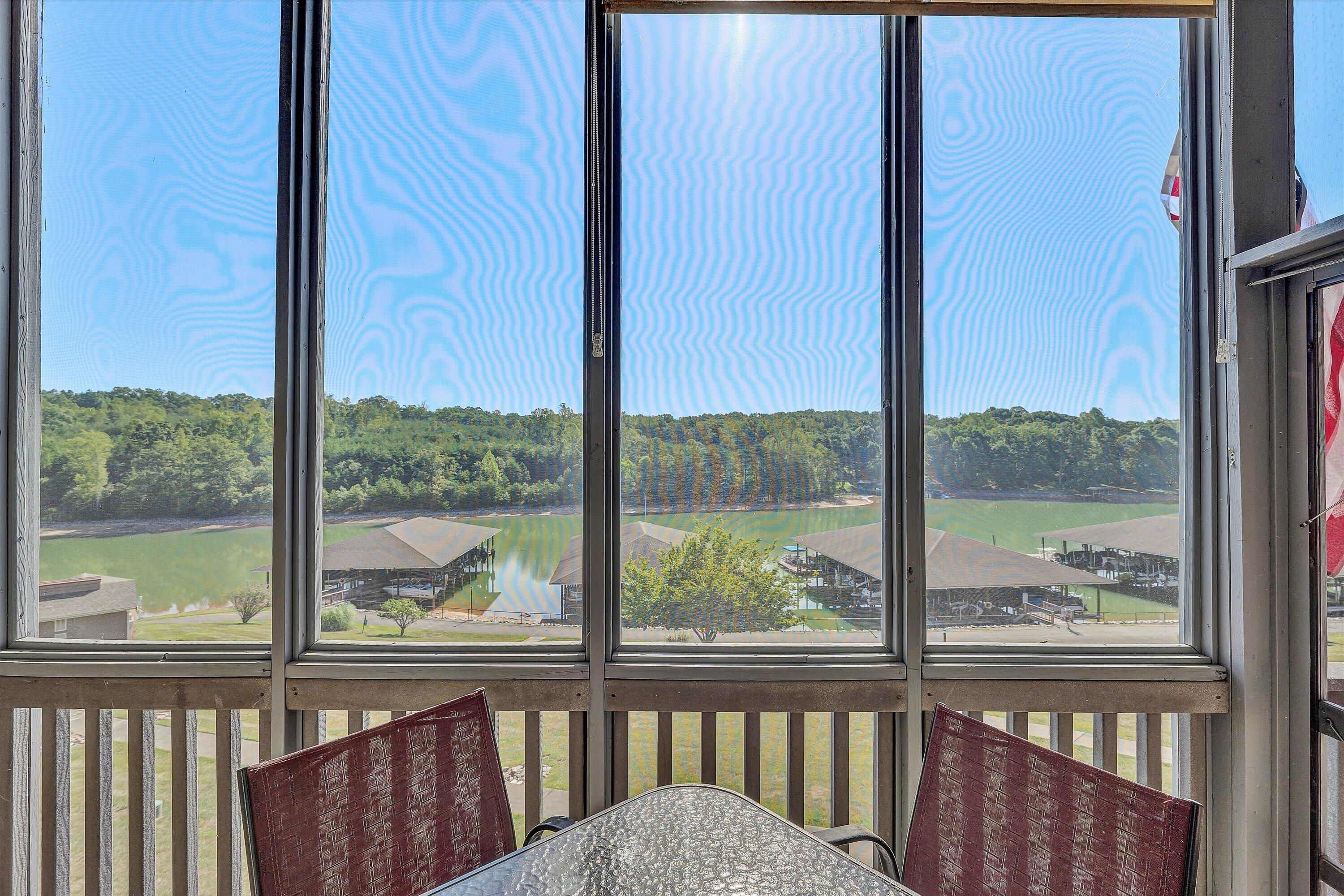 1137 Mariners Way, Unit 44 Huddleston, VA 24104 - Photo 17 of 50 30-DSC08836