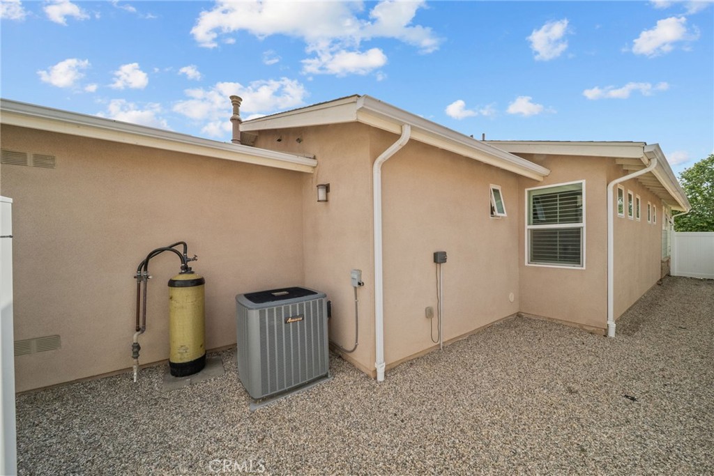 4066 Aurora Way Piru, CA 93040 - Photo 28 of 47