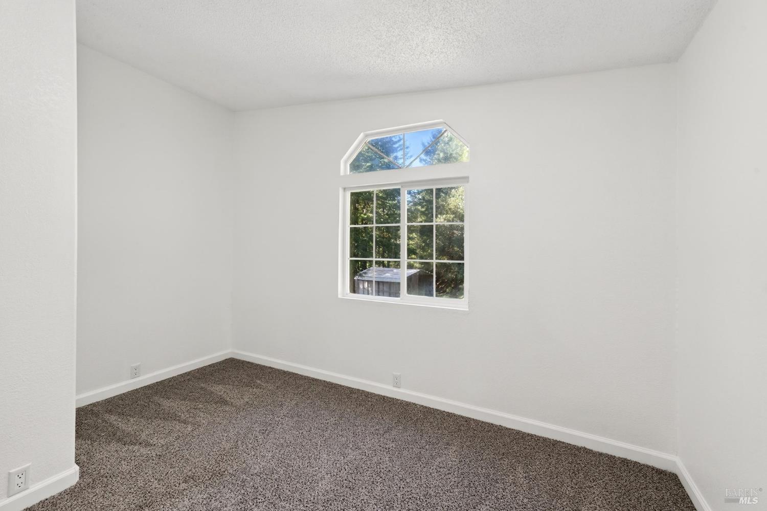40421 Mountain View Road Manchester, CA 95459 - Photo 14 of 29 Gallery Image 14