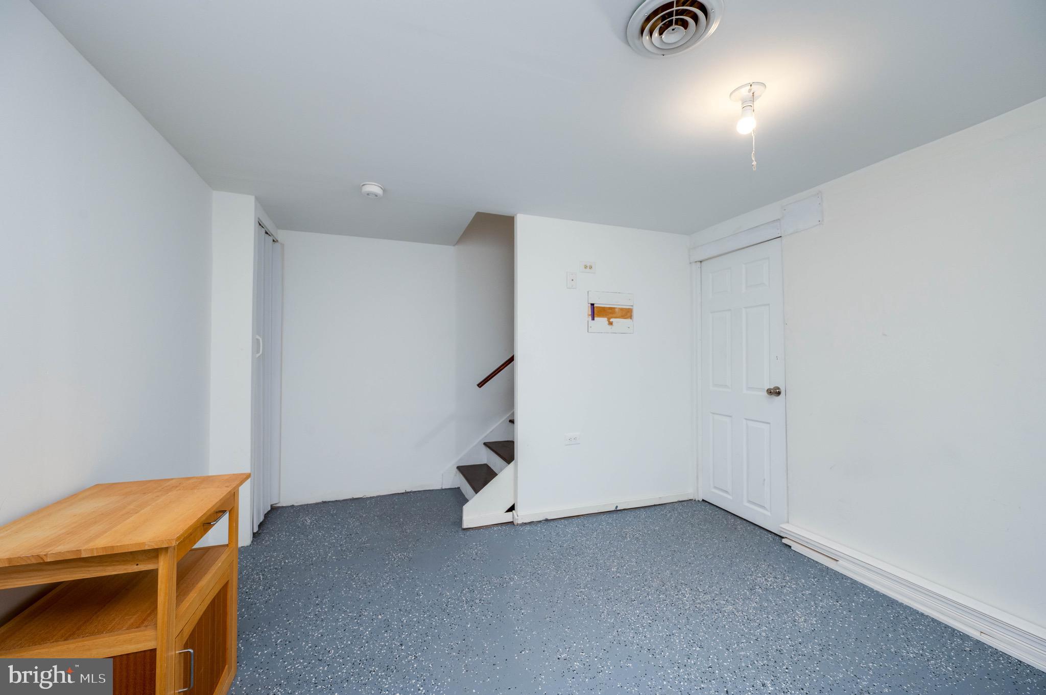 11 Nottingham Court Reading, PA 19601 - Photo 23 of 29