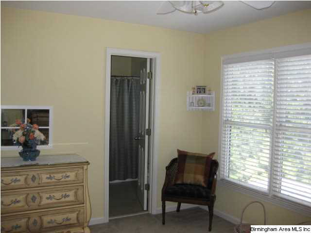 148 Linwood Road Sterrett, AL 35147 - Photo 15 of 28