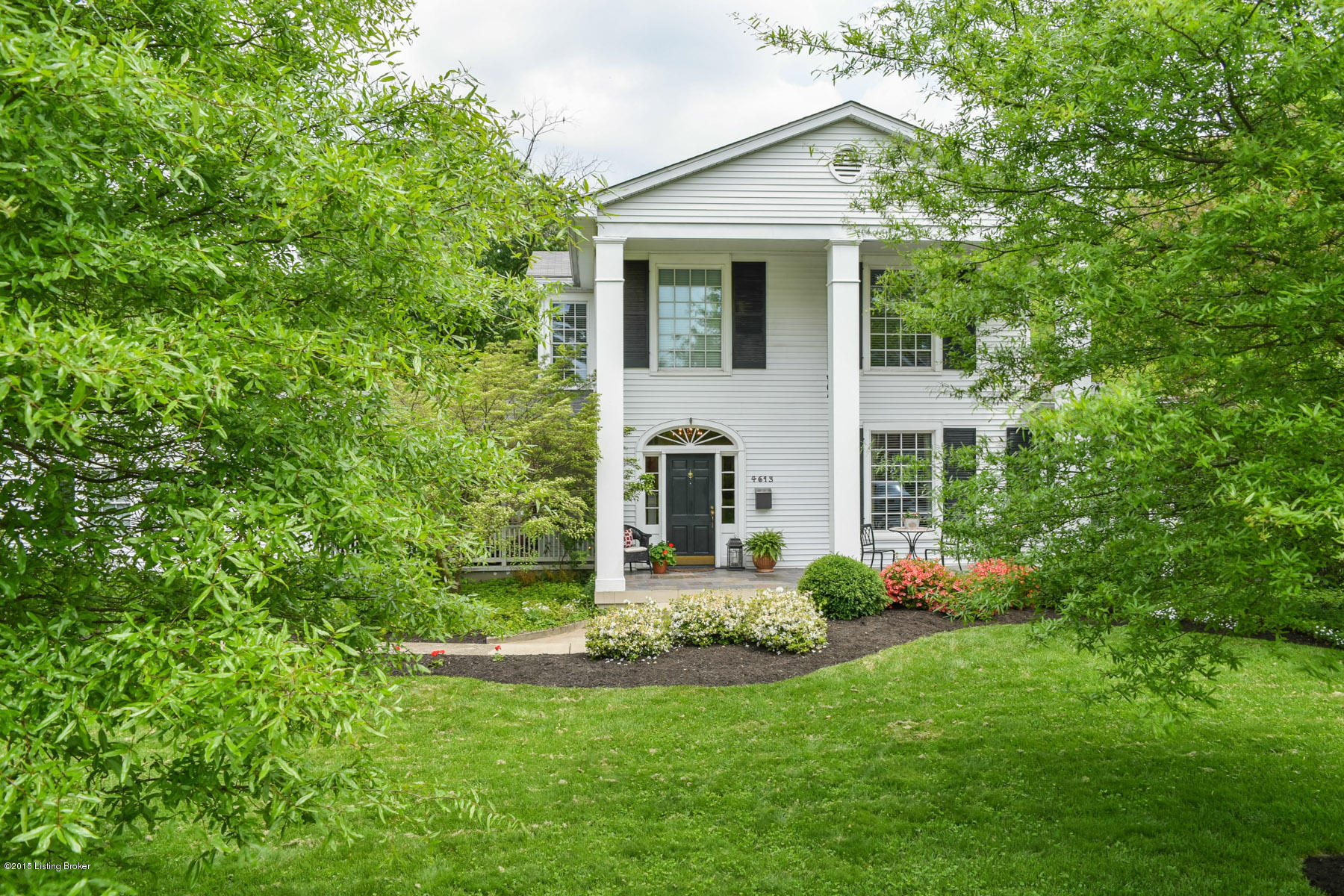 4613 Blenheim Road Louisville, KY 40207 - Photo 2 of 43 03