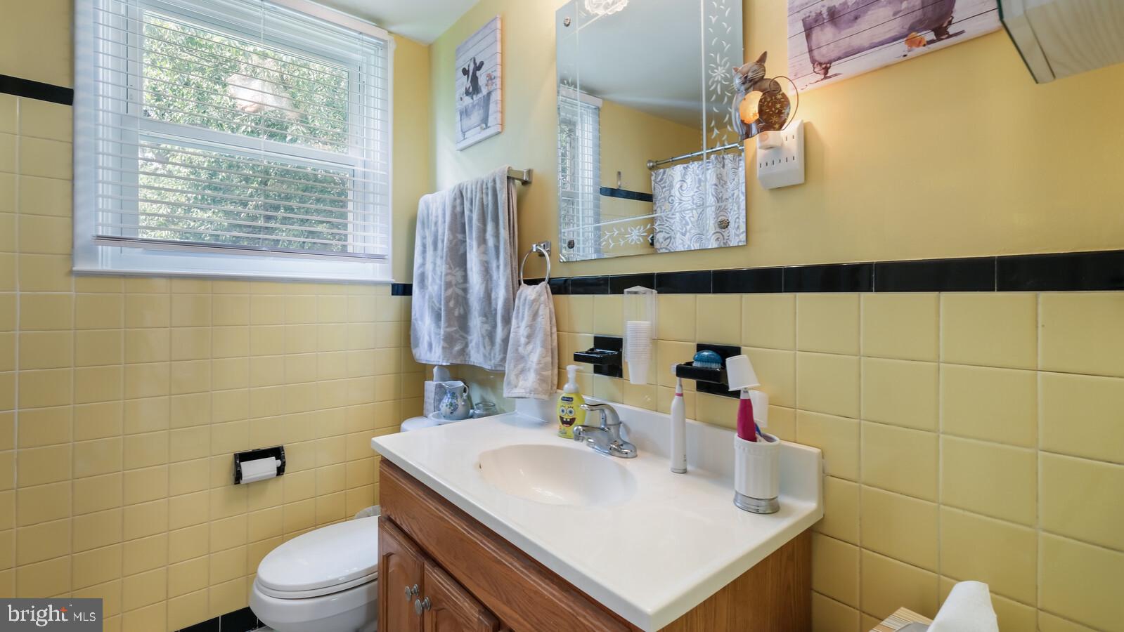 717 Cambridge Road Brookhaven, PA 19015 - Photo 22 of 33 Gallery Image 22