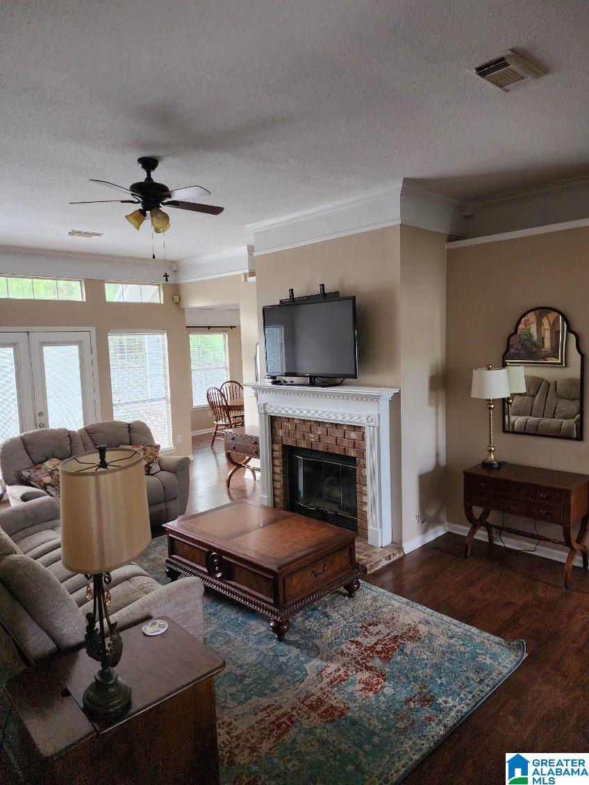 129 Stratshire Lane Pelham, AL 35124 - Photo 2 of 30