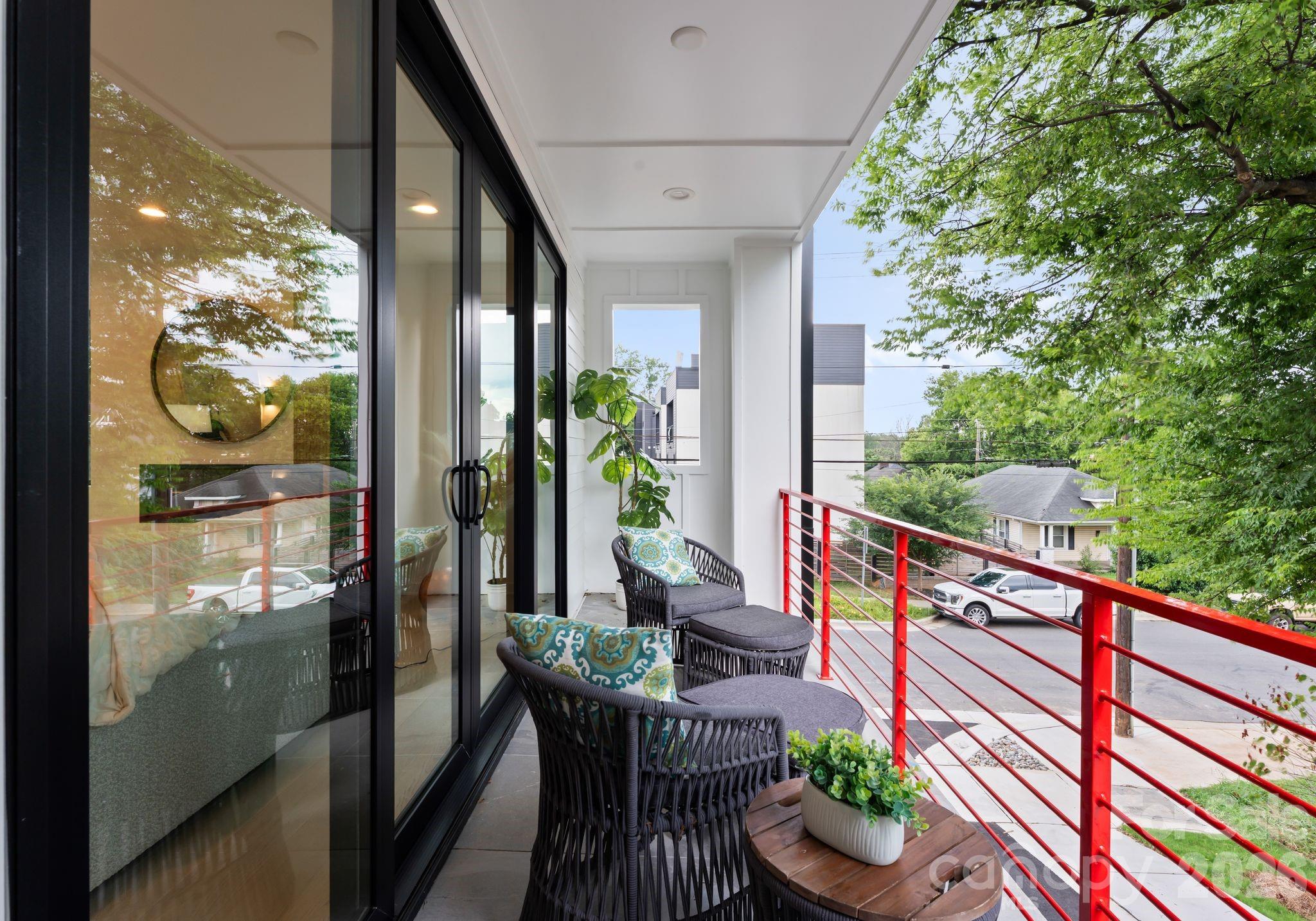 412 State Street Charlotte, NC 28208 - Photo 13 of 31 a view of balcony with furniture