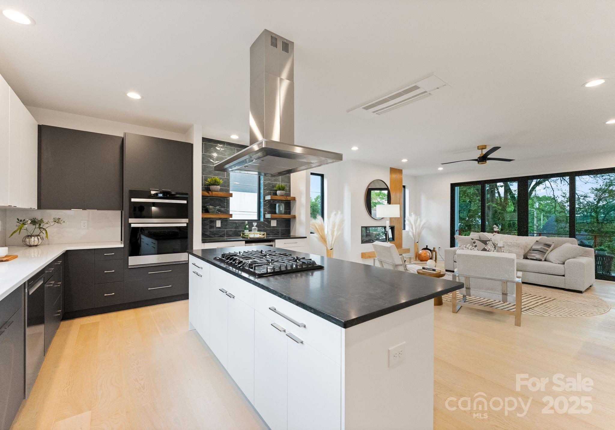 412 State Street Charlotte, NC 28208 - Photo 7 of 32