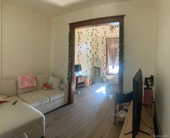 $1,500 | 21 West Main Street, Unit B, Middletown, NY 10940