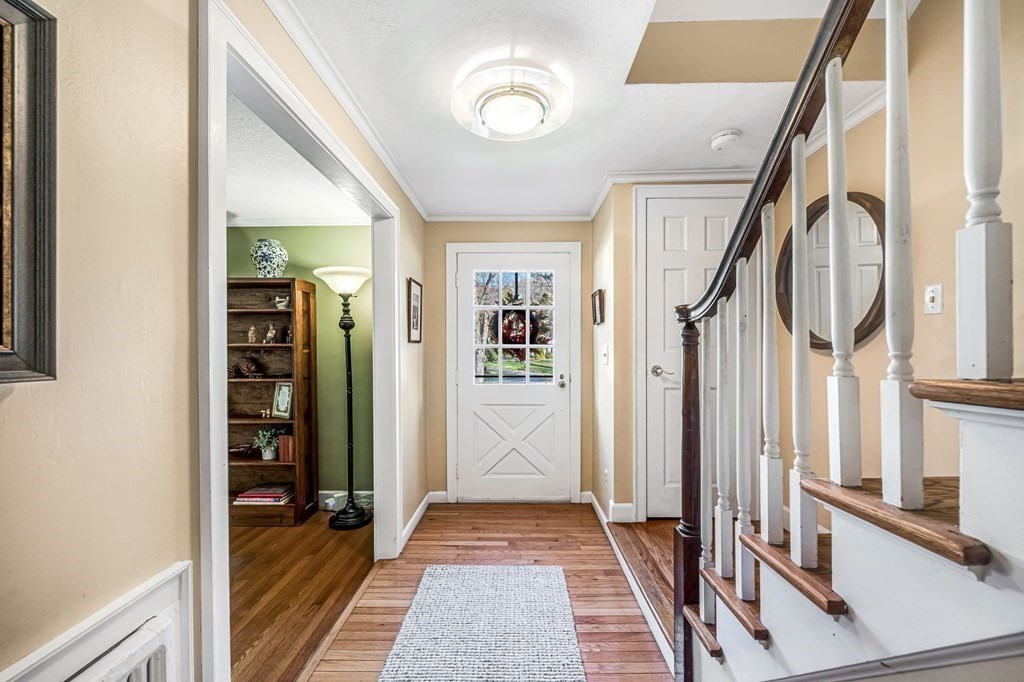 141 Englewood Road Longmeadow, MA 01106 - Photo 8 of 42 Gallery Image 8