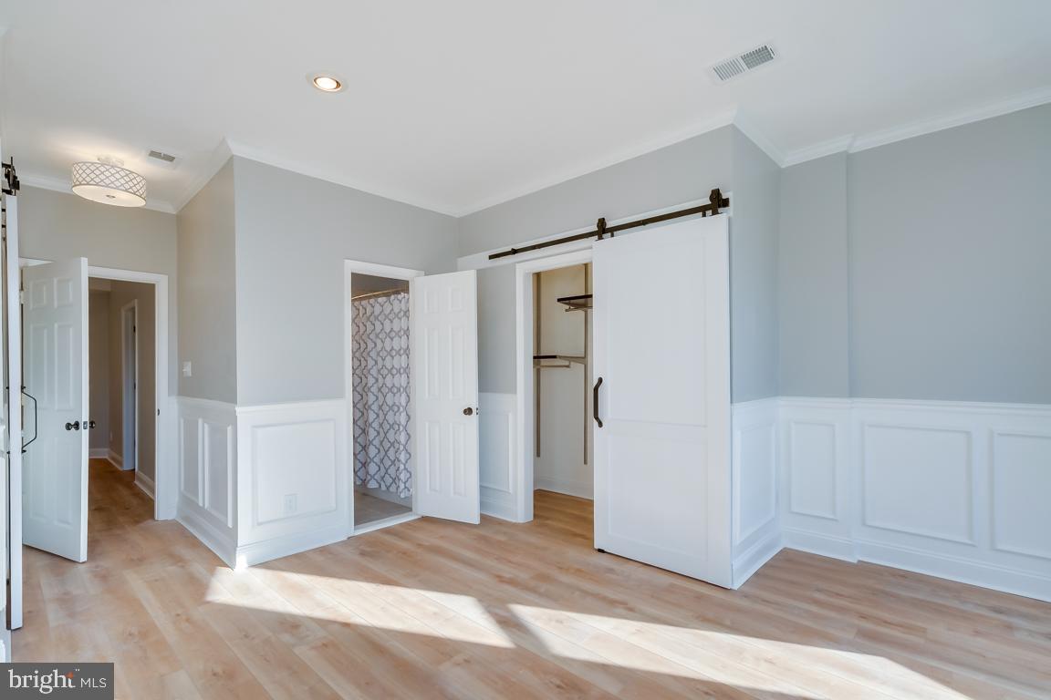 232 G Street Northeast Washington, DC 20002 - Photo 7 of 42