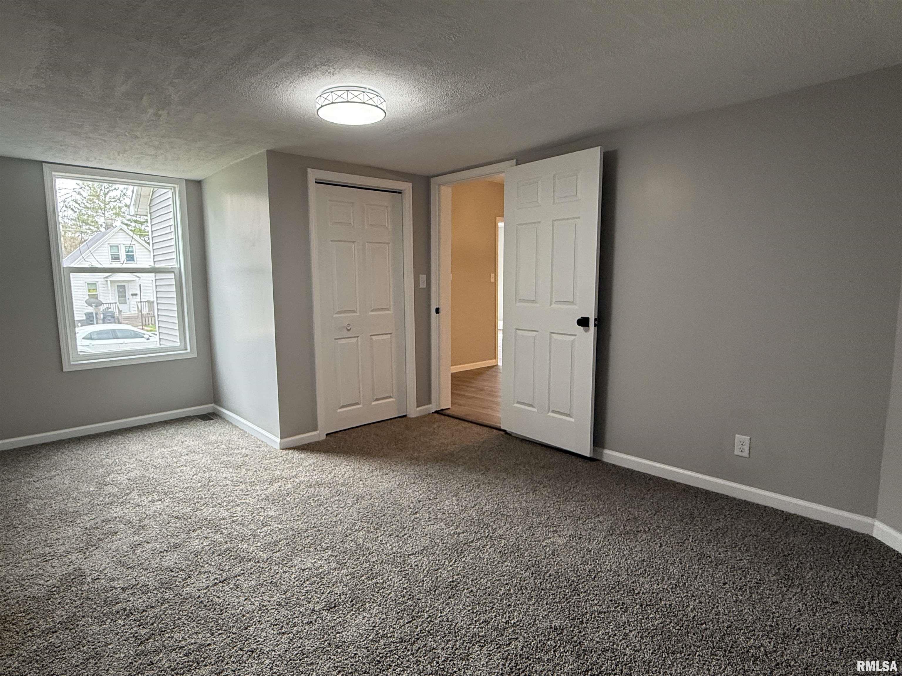 233 West Spruce Street Canton, IL 61520 - Photo 21 of 38