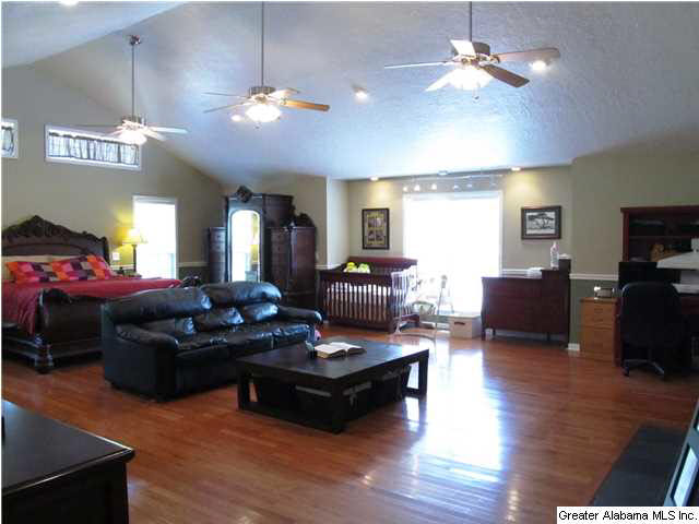 1549 Beck Road Eastaboga, AL 36260 - Photo 9 of 32