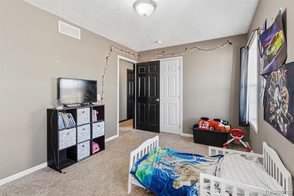 8753 Brewer Road Millington, MI 48746 - Photo 12 of 28 Gallery Image 12