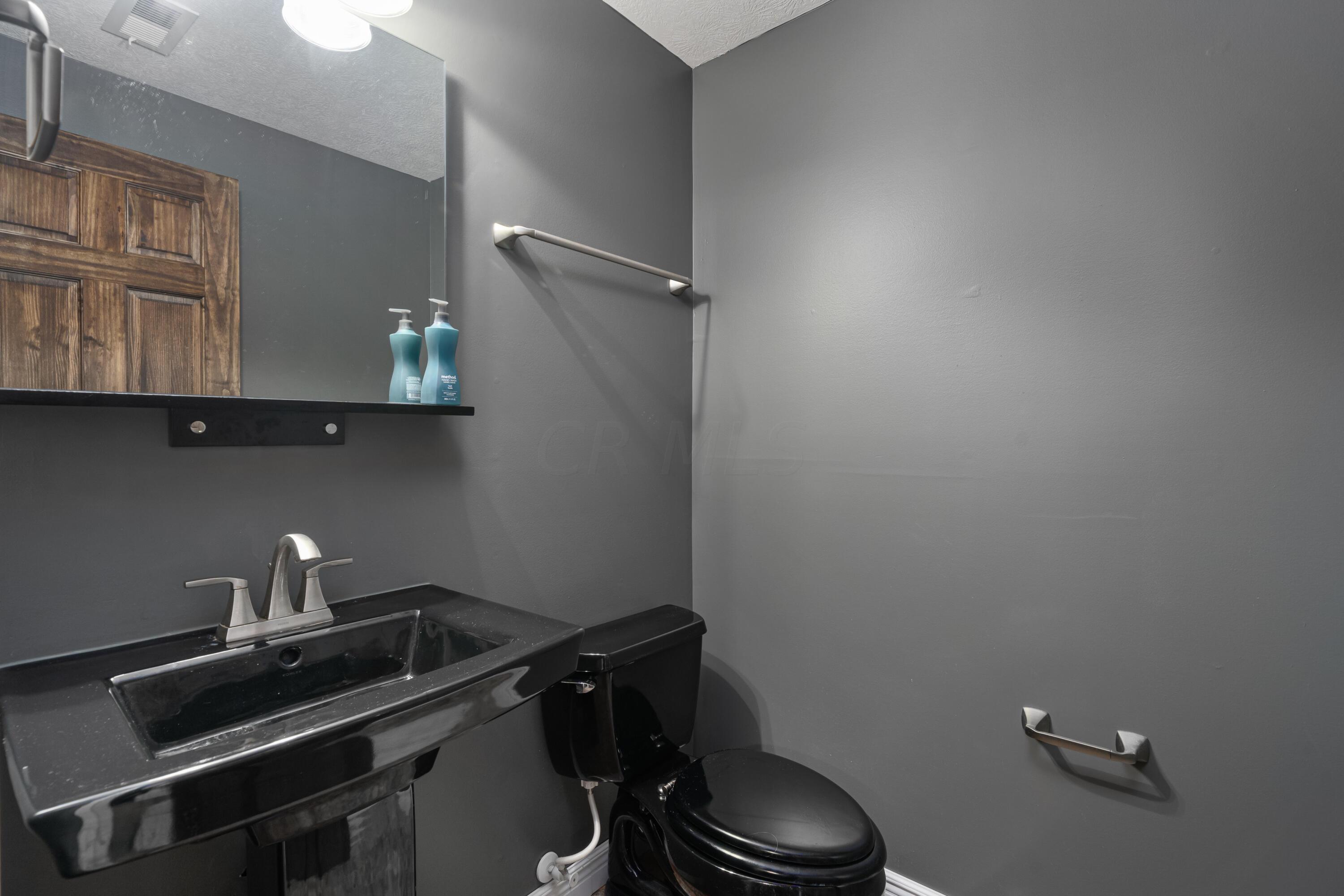 6249 Needletail Road, Unit 32624 Columbus, OH 43230 - Photo 20 of 23 6249 Needletail_MLS_24