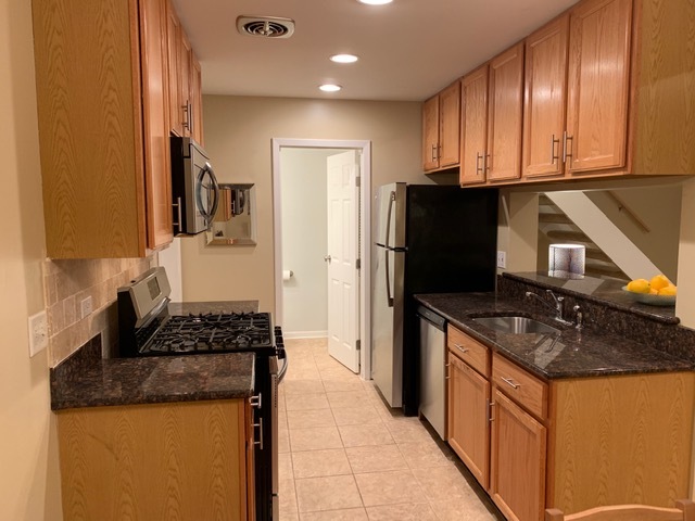 312 Russet Way Vernon Hills, IL 60061 - Photo 13 of 32