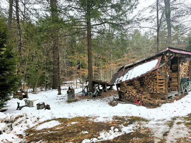 $190,000 | 132 Duke Road, Newfane, VT 05362