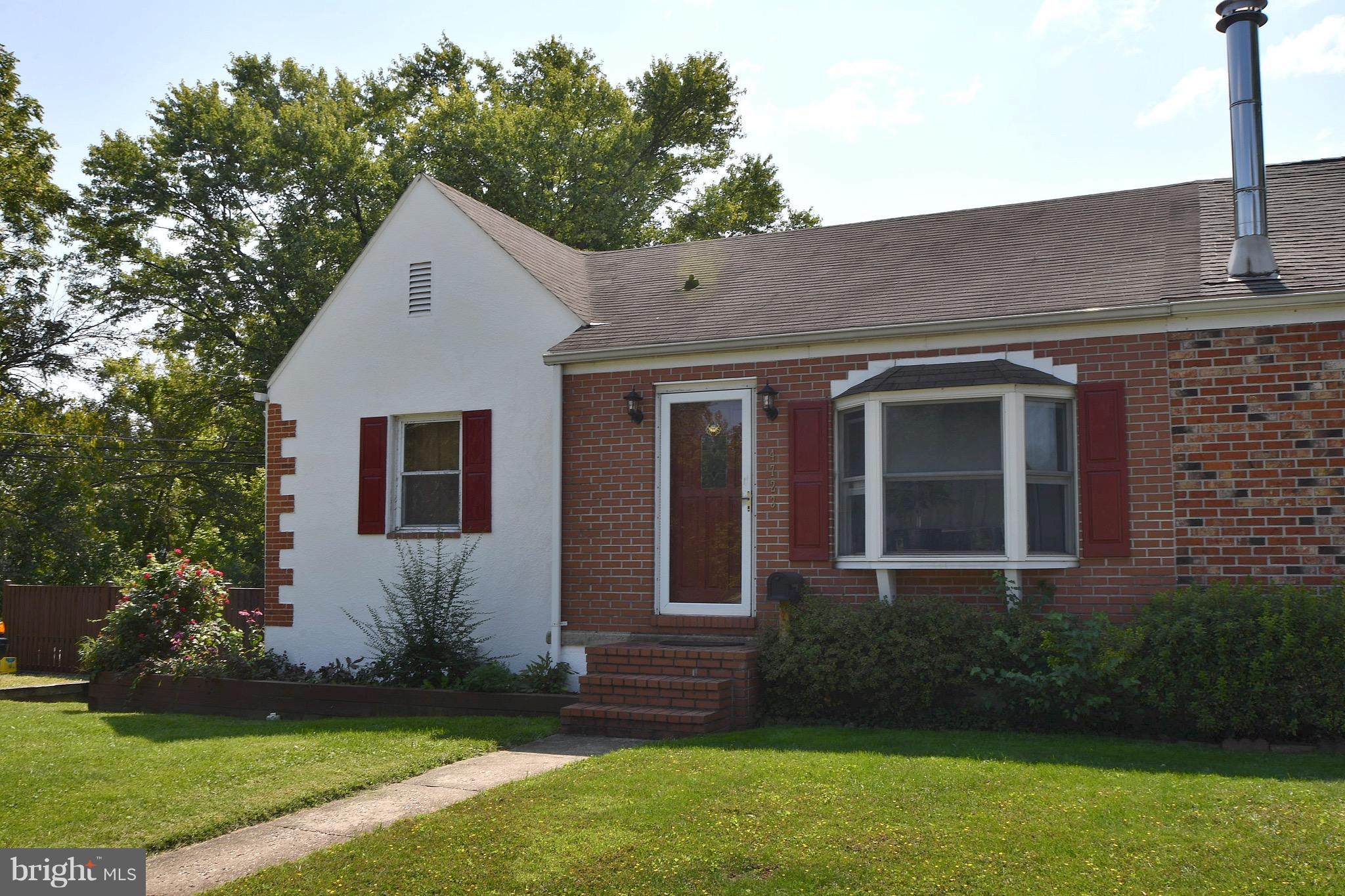 4723 Raspe Avenue Baltimore, MD 21206 - Photo 2 of 28 Exterior (Front)