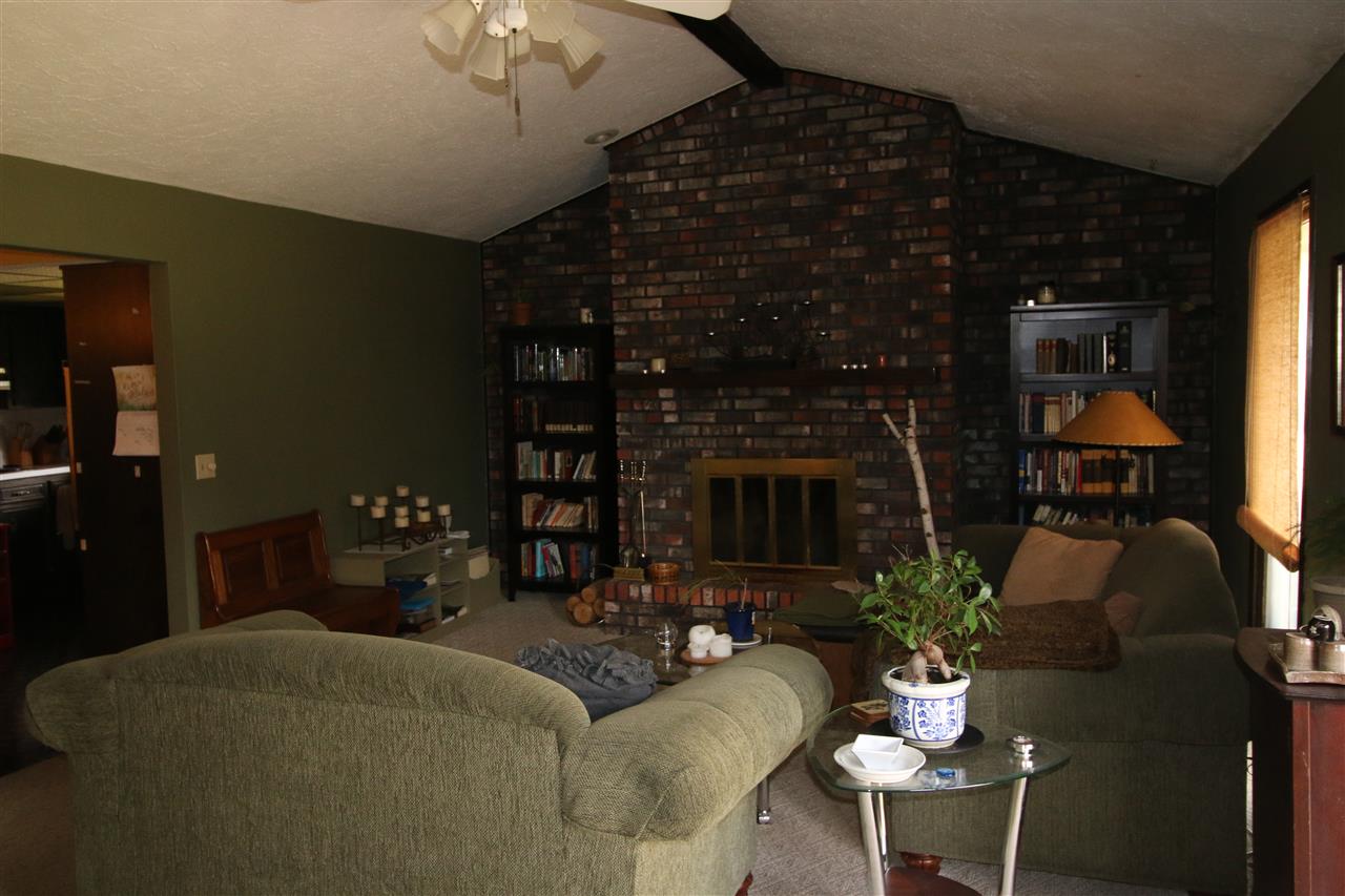 3890 Valerie Road Roscoe, IL 61073 - Photo 4 of 13 Gallery Image 4