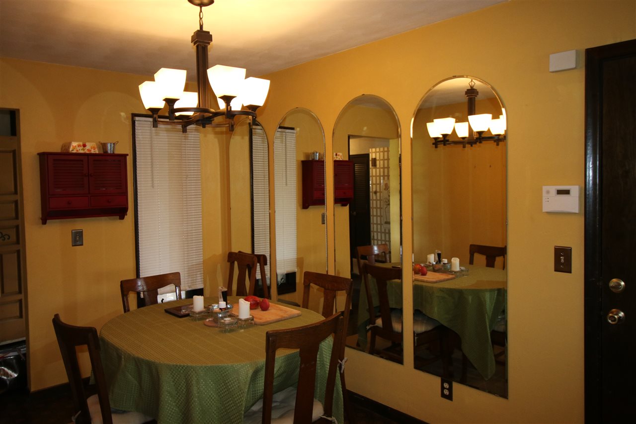 3890 Valerie Road Roscoe, IL 61073 - Photo 6 of 13 Gallery Image 6