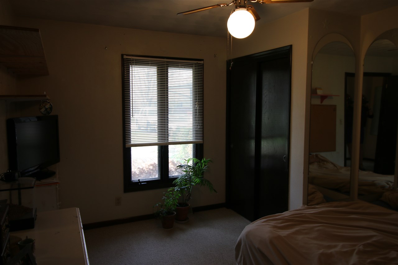 3890 Valerie Road Roscoe, IL 61073 - Photo 9 of 13 Gallery Image 9