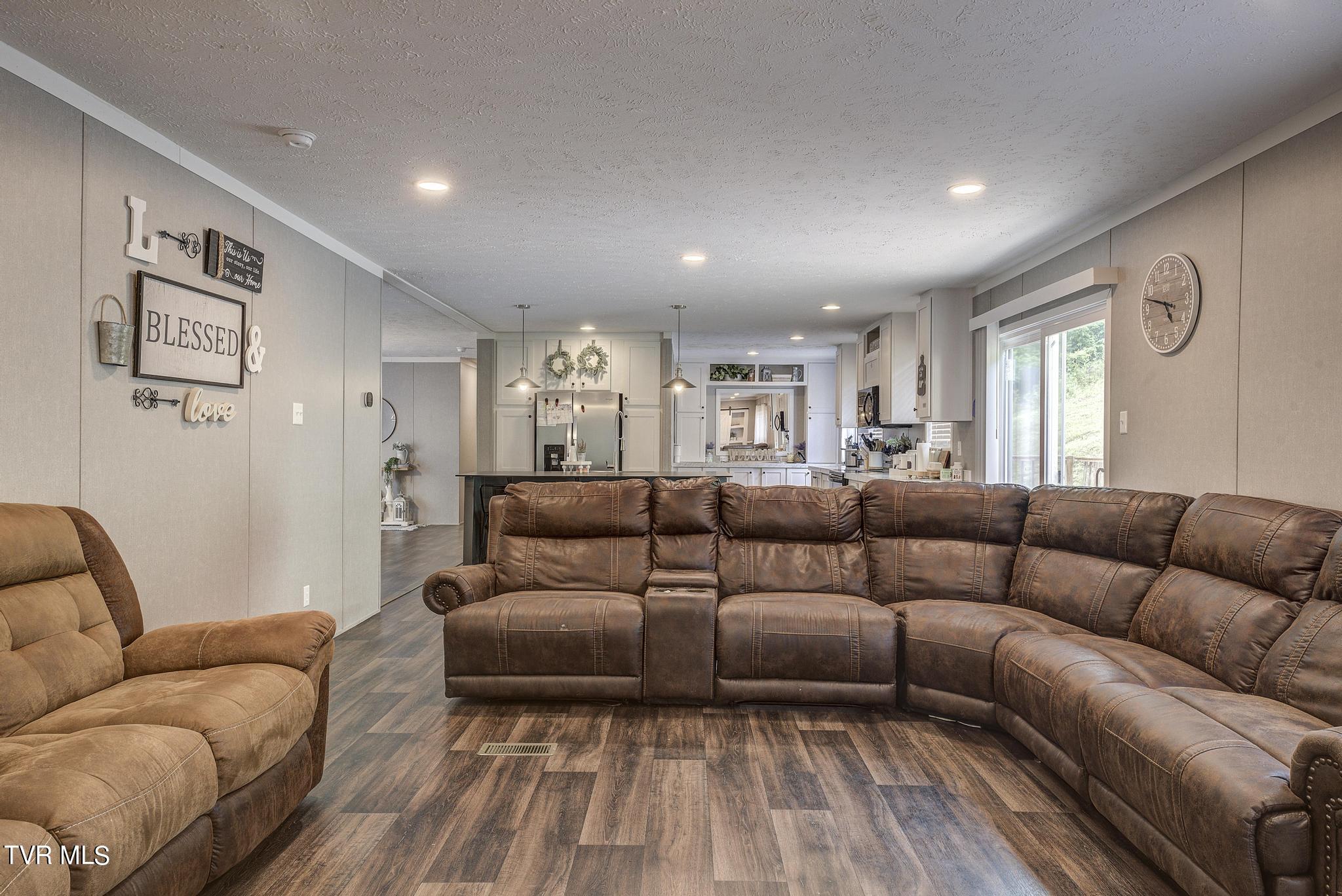 658 Willow Springs Road Elizabethton, TN 37643 - Photo 21 of 58 WS--15