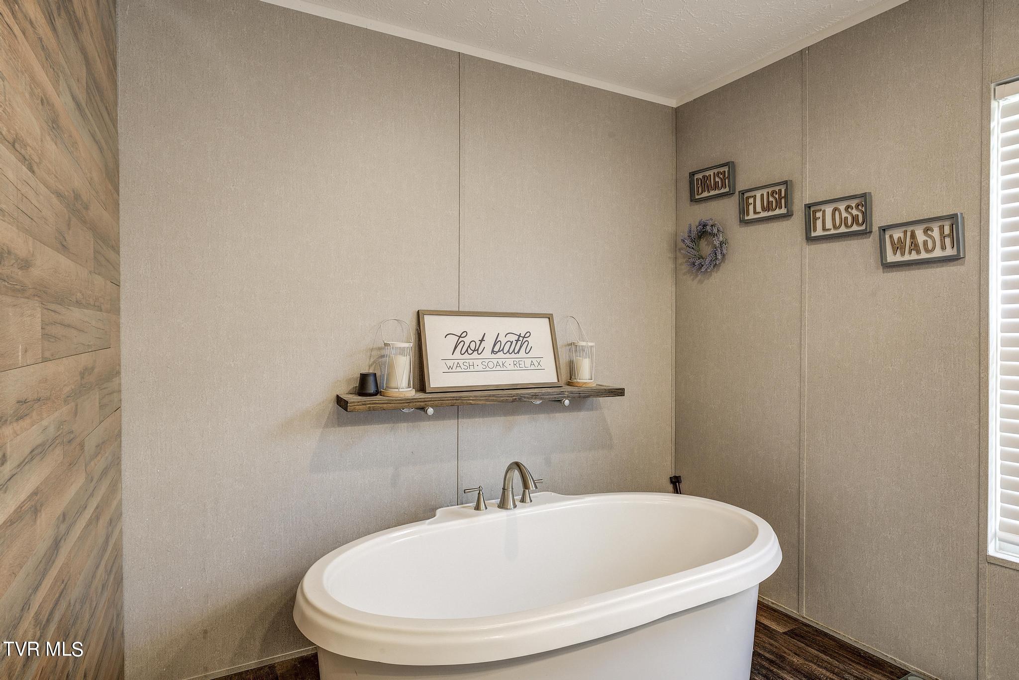 658 Willow Springs Road Elizabethton, TN 37643 - Photo 30 of 58 WS--22