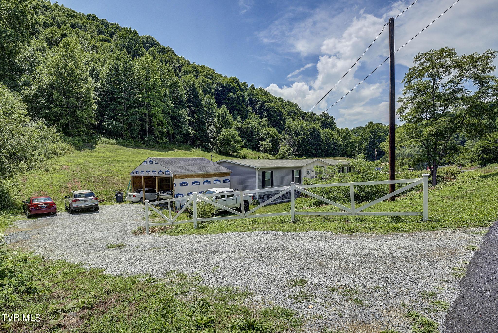 658 Willow Springs Road Elizabethton, TN 37643 - Photo 43 of 58 Exterior Willow Springs (1)