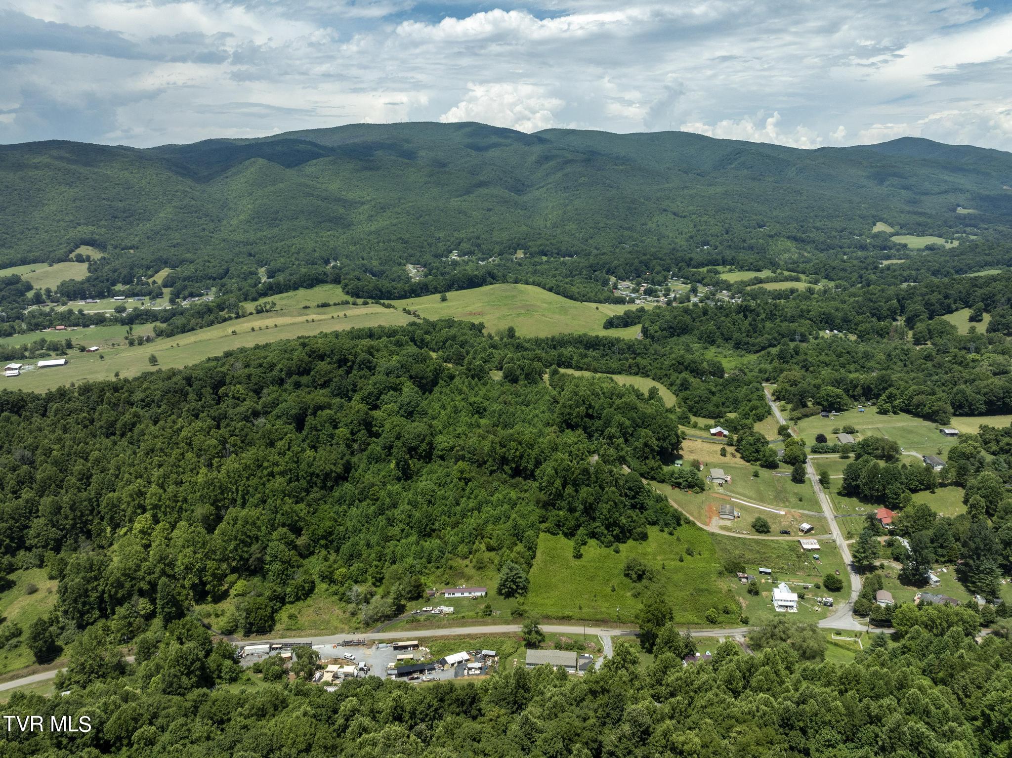 658 Willow Springs Road Elizabethton, TN 37643 - Photo 58 of 58 aerial (14)