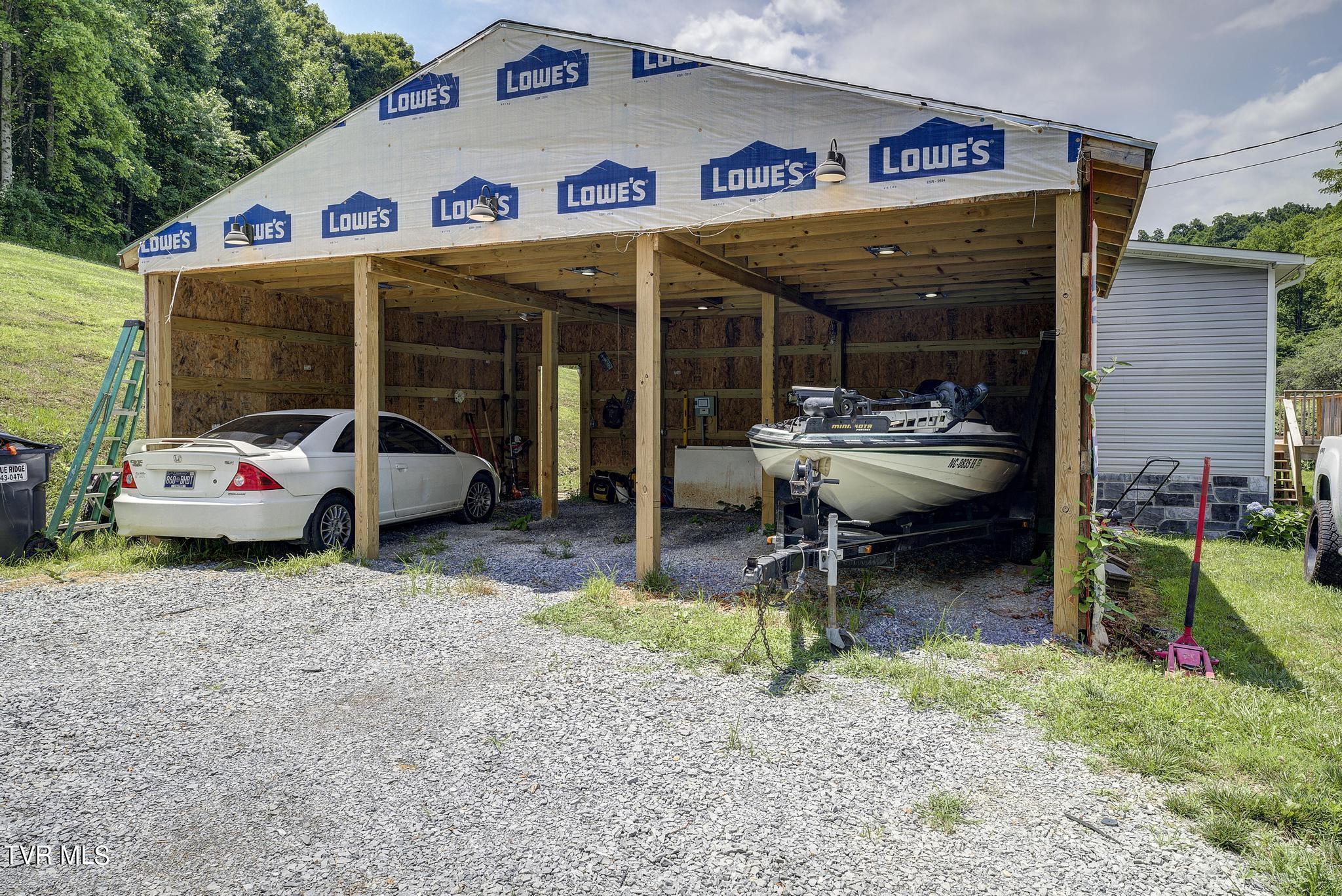 658 Willow Springs Road Elizabethton, TN 37643 - Photo 8 of 58 Exterior Willow Springs (8)
