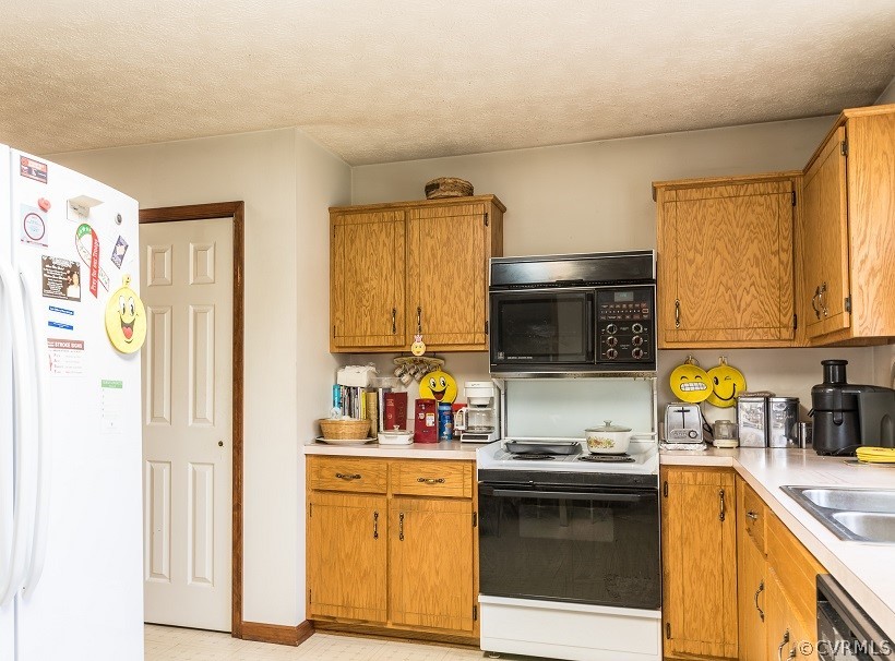 7045 Oral Oaks Road Kenbridge, VA 23944 - Photo 5 of 40
