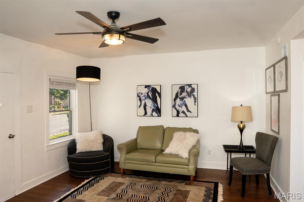 218 Magnolia Avenue Waterloo, IL 62298 - Photo 4 of 47