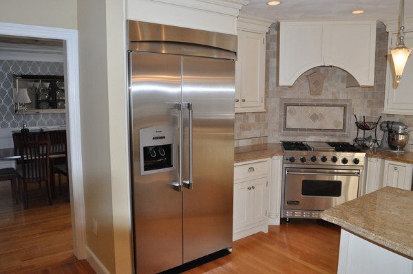53 Locust Street Middleton, MA 01949 - Photo 16 of 30 Gallery Image 16