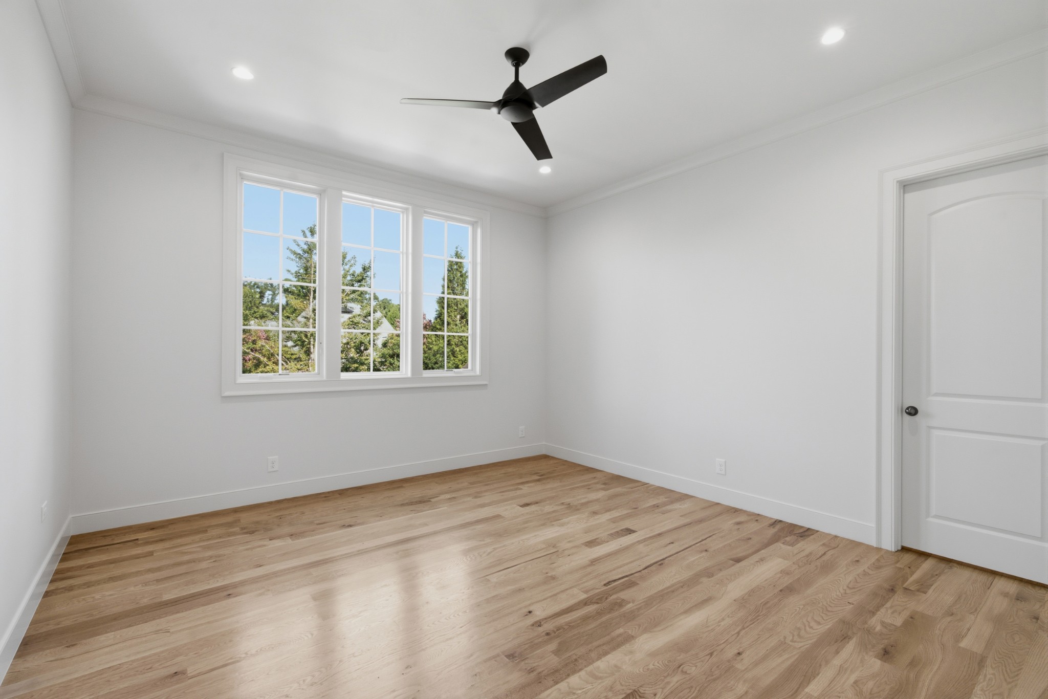 215 Page Road Nashville, TN 37205 - Photo 38 of 73 Gallery Image 38
